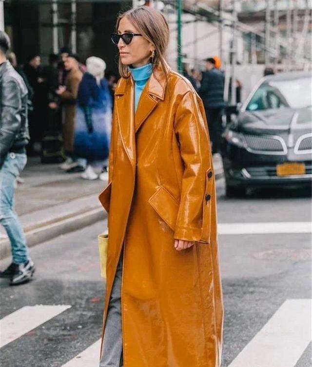 烟管裤 气温回升,及时get风衣的3种搭配法则,穿出时尚韵味!