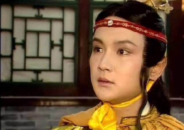 贾宝@贾宝玉的真名叫什么曹公早已埋下了伏笔,可惜无人看到