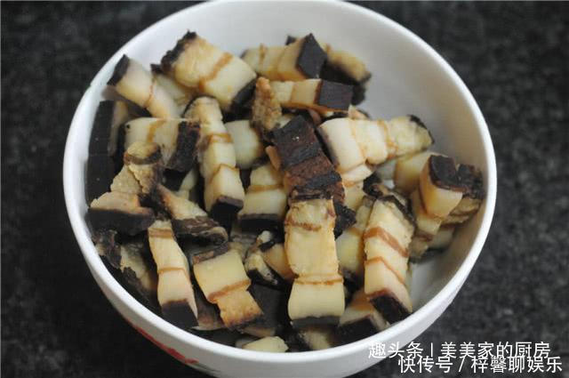 酱茄子|就是此菜!害得我没忍住吃了3碗饭!2块钱能炒一大锅,太香了!