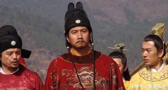 朱元璋&赵匡胤作了两句诗,无人能续,四百年后有一能人对出,成千古名句!