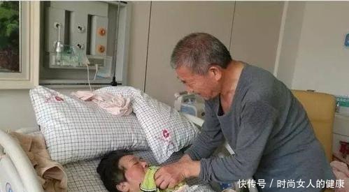 67岁高龄产妇田女士后悔了仅过一个多月,3大现实难题令人唏嘘!