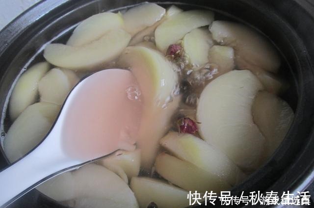 桃羹|这水果遇到别手软，2块钱一斤，多买点囤起来，以后就越来越少了