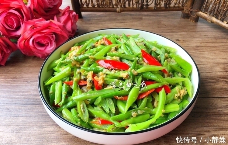 增强|此菜要常做给孩子吃,增强食欲,个头一窜再窜,一斤八块钱,值得