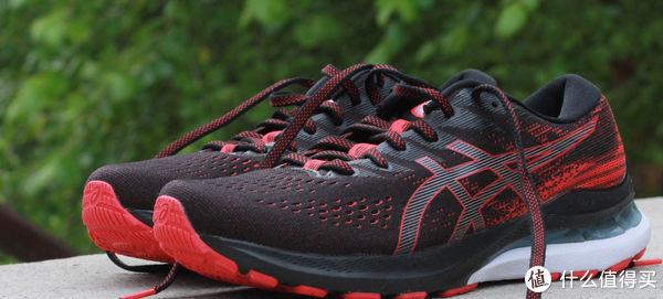 慢跑鞋 下半年最值得买的5双跑鞋,每一双都是超高性价比
