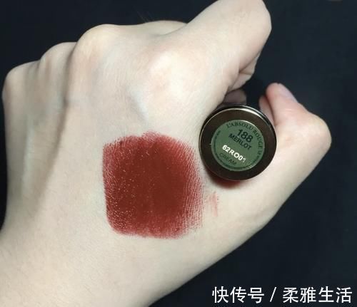 兰蔻 这些口红,让你显得整体的妆容很高级,黄皮的女生涂上也超级显白