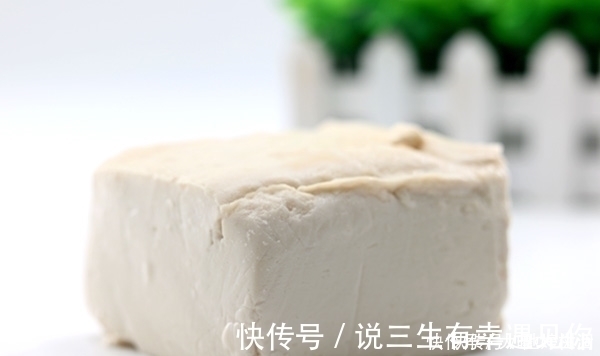 绿色蔬菜|无论男女,50岁后,不妨多吃“养骨”食物,能够预防骨质疏松