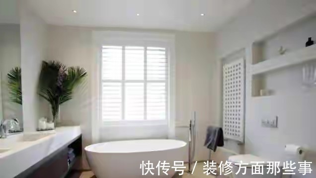 水管|卫生间吊顶,我偏不用铝扣板直接裸露,师傅一抬头:果然是行家