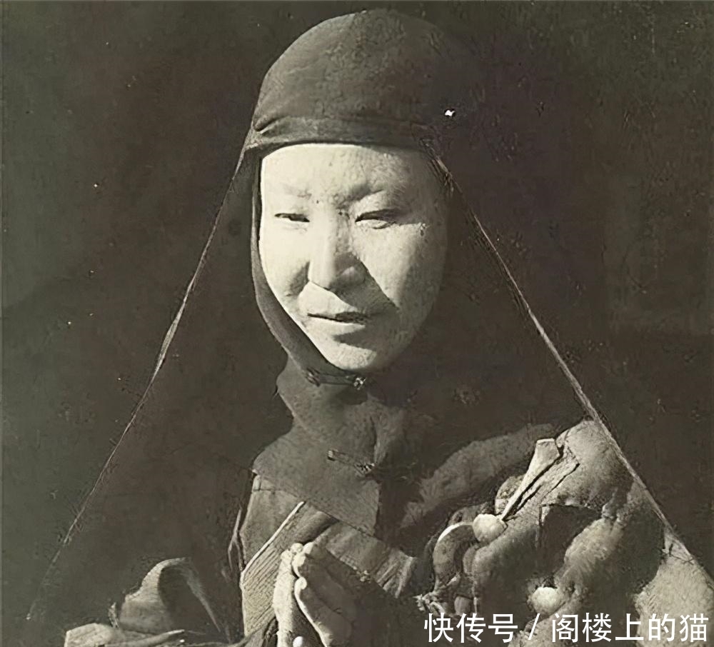 战争|一群平均年龄仅16岁的孤儿，痛杀200日伪军，唯一照片被找到