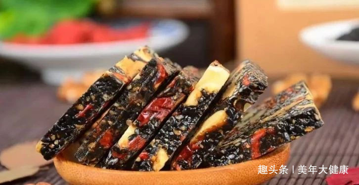 女人|女人来“大姨妈”时,多吃4种食物,暖宫散寒,排出污血,更健康