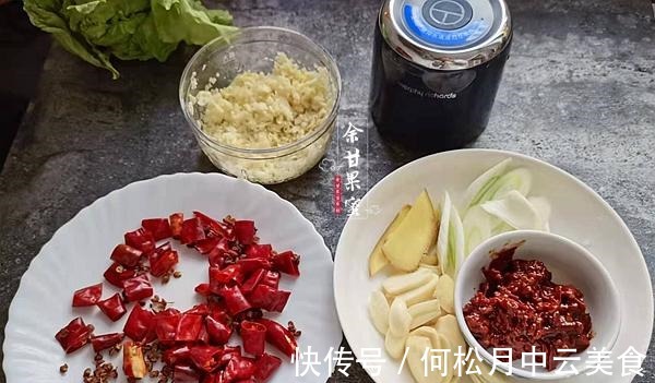 此菜上桌米饭都不够了,食材丰富多样做法也简单,好吃不敢多做!