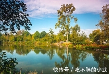 薄暮空潭曲|李端的一首禅诗，描写精细，简洁明丽，颈联更是景与意会