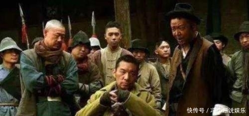 金珍彪|他是志愿军一等功臣,一战歼敌165人,晚年见到武器后哭成了泪人