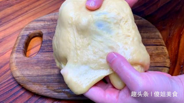 不用烤箱、电饭煲,也可以做面包,松软细腻香甜,比蛋糕还好吃!