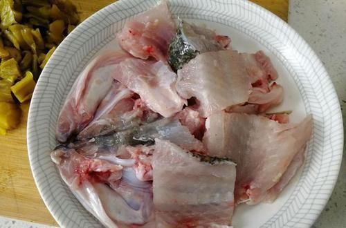 天越热越馋这鱼,每次做一大盆,鲜嫩爽滑,胃口大开吃精光