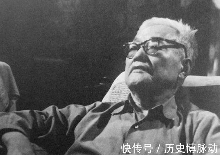 李小林#萧珊病逝,巴金陪伴骨灰30年,独活到101岁直言:长寿对我是折磨