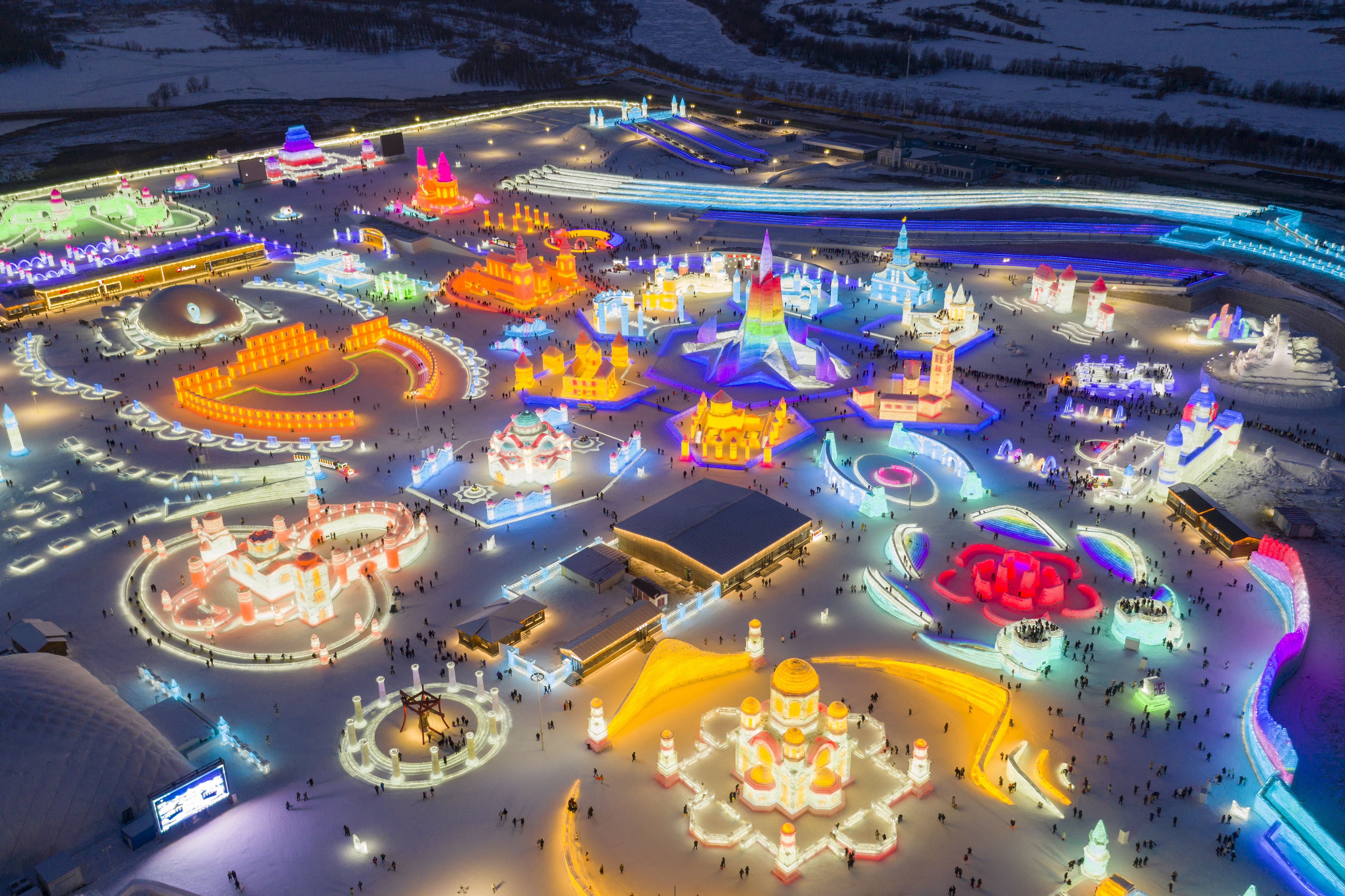 我国发布冰雪旅游发展行动计划助力“三亿人上冰雪”