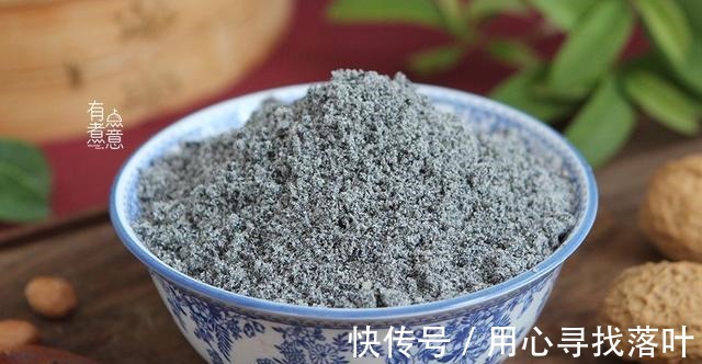 掉发|秋天到了,吃核桃栗子不如吃它,经常掉发多吃点,泡着吃真香啊!