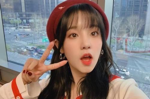 发型|今年最心动的5款发型,超显脸小还不挑人,给你的气质加分