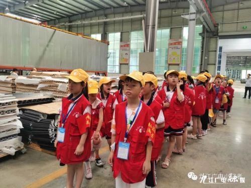 伊启实业|原来健身器材是这样生产出来的——广电小记者记录企业快成长 见证工业大生产