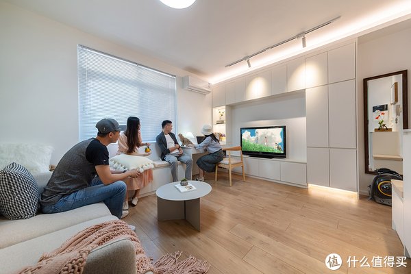 小空间|绝了！82㎡六口之家0杂物，还凭空多出两间房？！