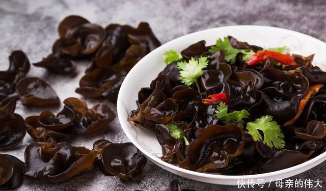 马铃薯|52岁大姐腹痛查出肝癌，医生忠告：这个家常菜，怎可这么吃？