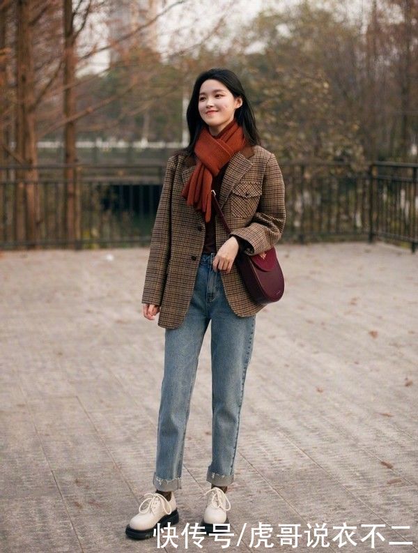 “文艺范”和春季更搭哦！气质满分的优雅穿搭，谁穿谁好看