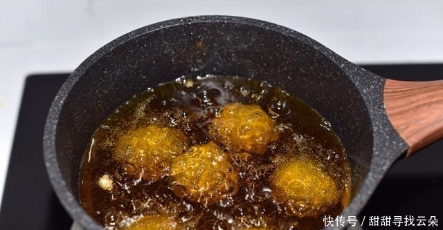 家庭团圆必吃它,红烧做法味道浓,能一下连吃三碗饭,全家都喜爱