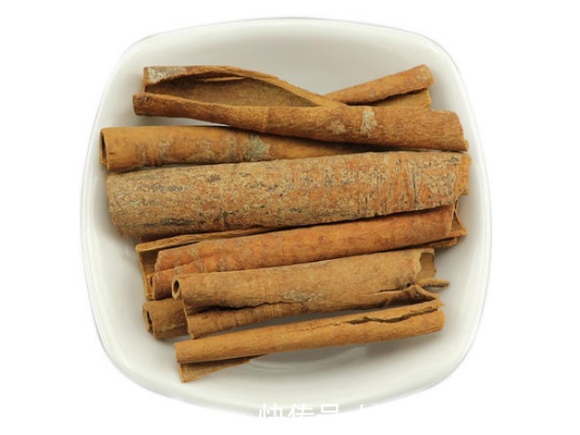 黄连|越烦躁越失眠!中医上的2味药治失眠,一补一泄,立马见效