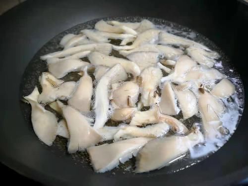 这菜8毛钱一斤，“天然的补水剂”叶酸含量高，孩子长个添动力