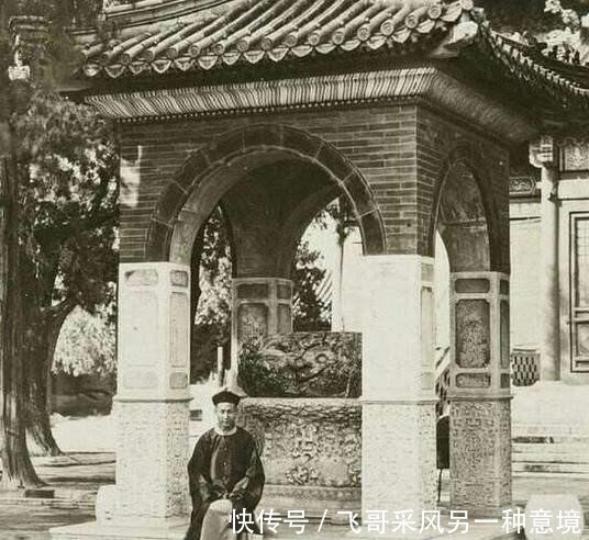 制成|这国宝太“憋屈”:7000斤玉石制成,却被拿去做了300年的咸菜缸