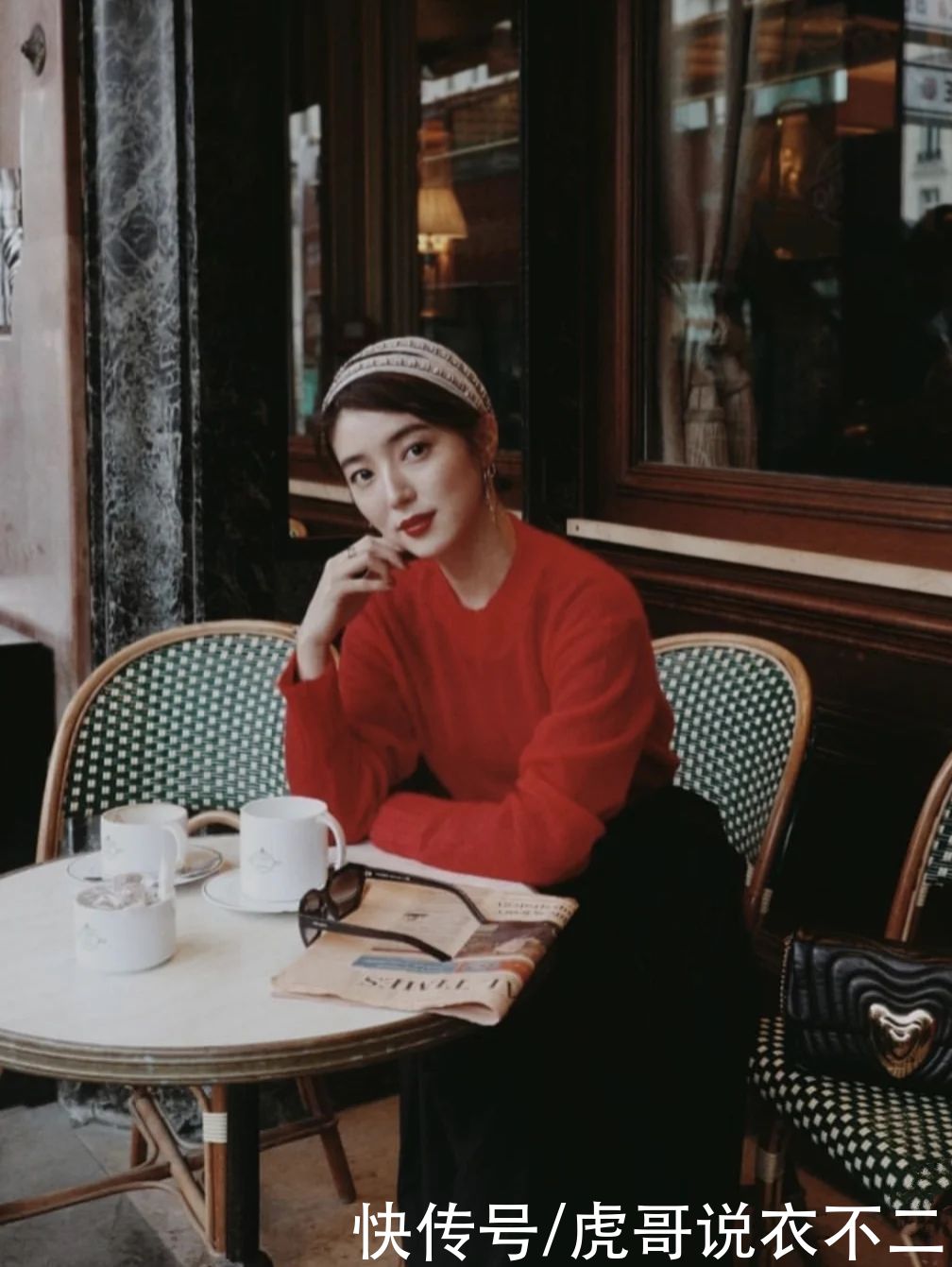 冬季怎么穿出高贵冷艳范？3种“红黑配”方案，好衣品手到擒来