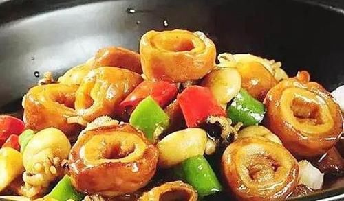  扣肉|美食优选：火龙果牛肉粒，梅菜扣肉，墨鱼仔肥肠煲，红酒烩排骨的做法