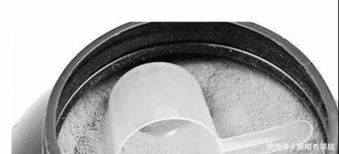 蛋白粉|不健身也不运动的人吃蛋白粉,1年后身体会变怎样