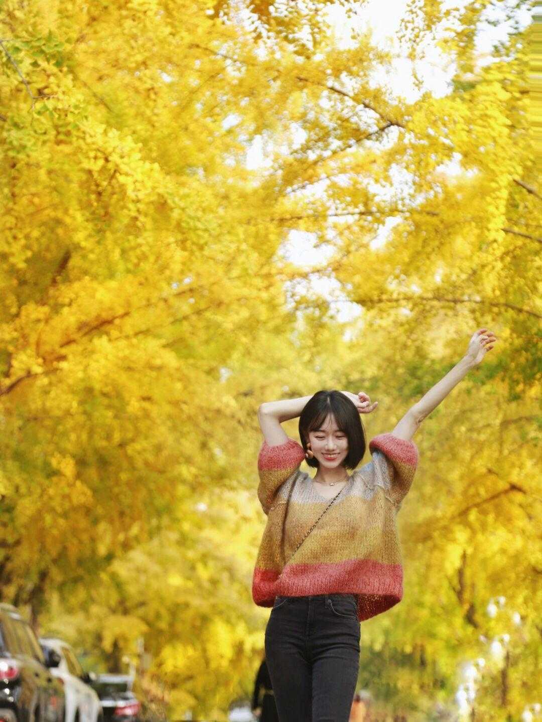 肌肤 一件毛衣的时髦感,无论如何穿,都体现了最美气质,冬天这么穿更好看