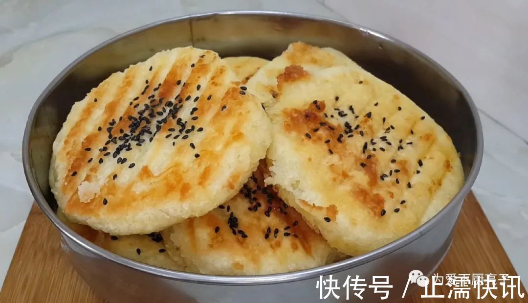 香酥|家常小糖饼的做法,教你配方比例,个个香酥又掉渣,真的太好吃了