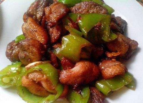  老人|简单下饭的家常菜，荤素搭配、美味又开胃，老人孩子吃得不停筷