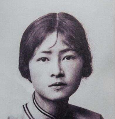 徐志摩$徐志摩让林徽因许他一个未来,林徽因说了2句话,展现其道德情操!