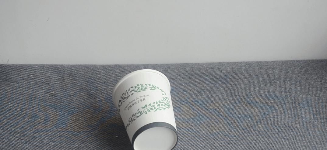 吹风机|把一次性纸杯戳个洞, 放在家里能解决很多的难题, 简单又实用