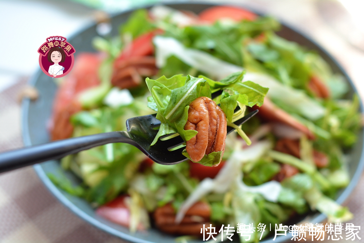 5分钟凉菜,香脆开胃,每天食用20克不显老,过30的女性要坚持