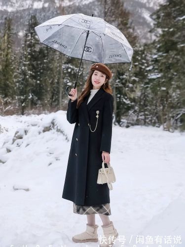 高级感|女人40岁后穿搭要做减法,记住这3个关键点,时髦还有高级感