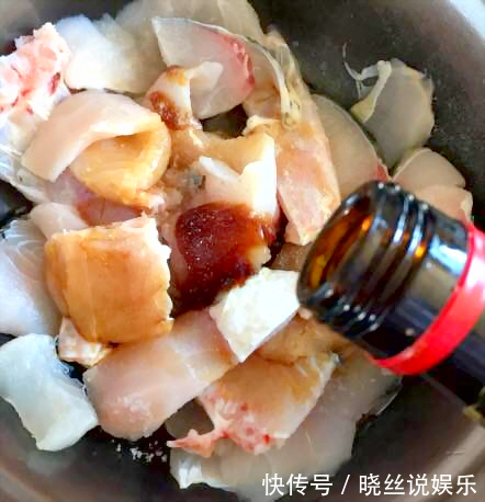 鱼肉超级下饭新吃法，不蒸不煎也不炸，三天二头吃一顿