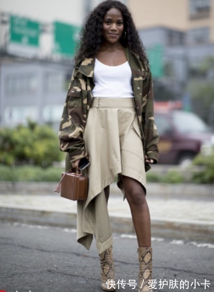 遇见|一条半身裙=N种LOOK,入秋这么穿优雅又洋气,助你遇见更美的自己