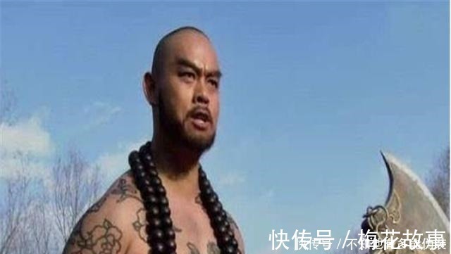 鲁智深@林冲跟鲁智深还有武松,这三个人谁能十个回合打败李逵!