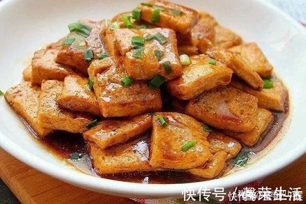 小米辣椒条|下班回家，简单做了一顿晚餐，晒到朋友圈，北方朋友看完：好想吃