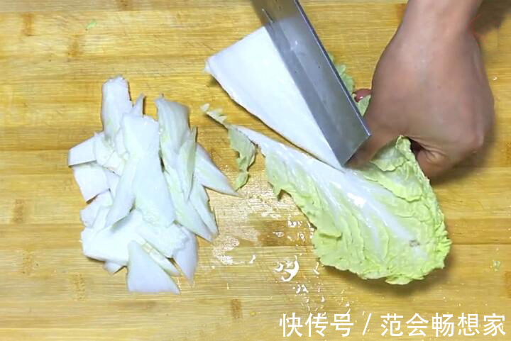 脆爽|66岁大厨说做醋溜白菜只放醋是不对的,牢记一步,酸辣又脆爽