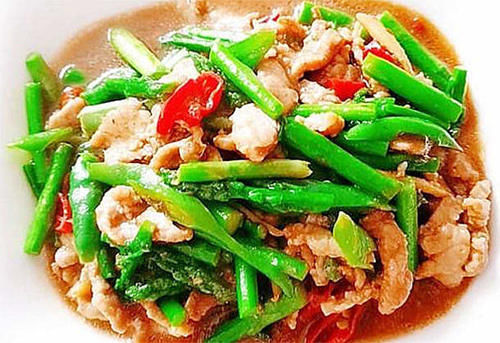 常吃|老少都爱的“强身菜”，强筋健骨，孩子吃了少生病，你还不会做？