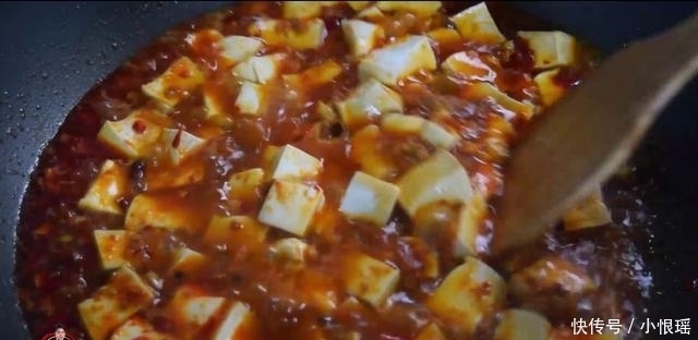 麻婆豆腐最好吃的做法,简单美味香辣下饭,看看你喜欢吃不?