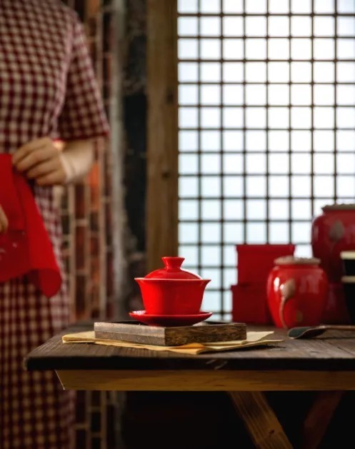 我们用红色征服了全世界!