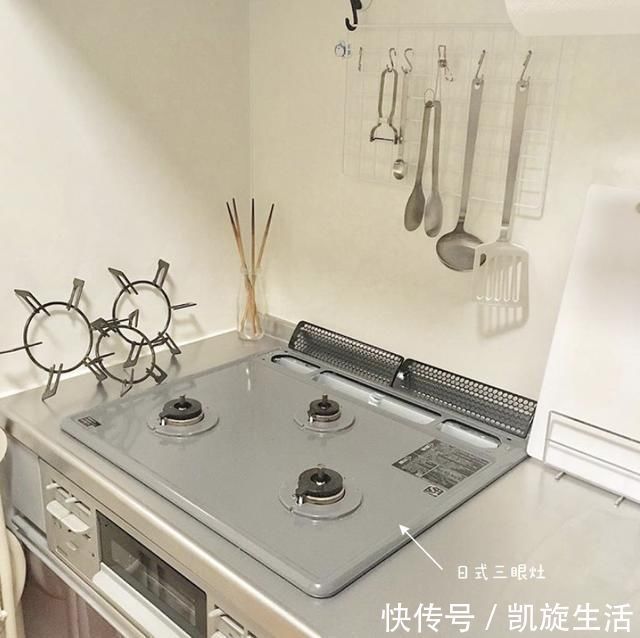 水槽处|别看日本厨房不大,用起来却十分顺手,仔细观察才发现其精髓