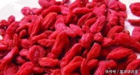 枸杞和它是“天生一对”,连喝3天,不仅肝干净了,肾气也补满